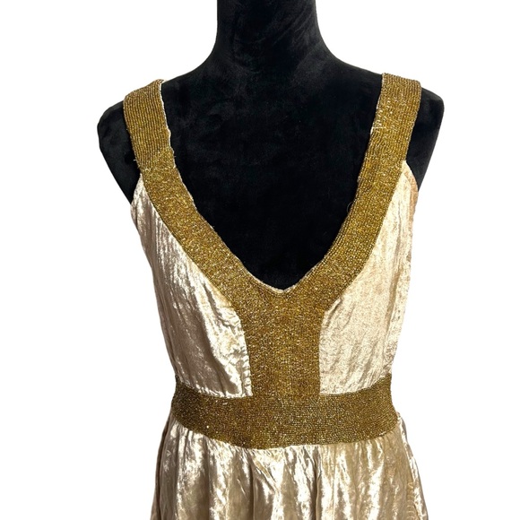 RAGA NWT Romantic Visions Beaded Velvet Mini Dress Size L - Picture 3 of 14